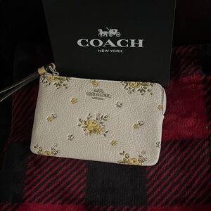 Coach White and Yellow Floral Wristlet